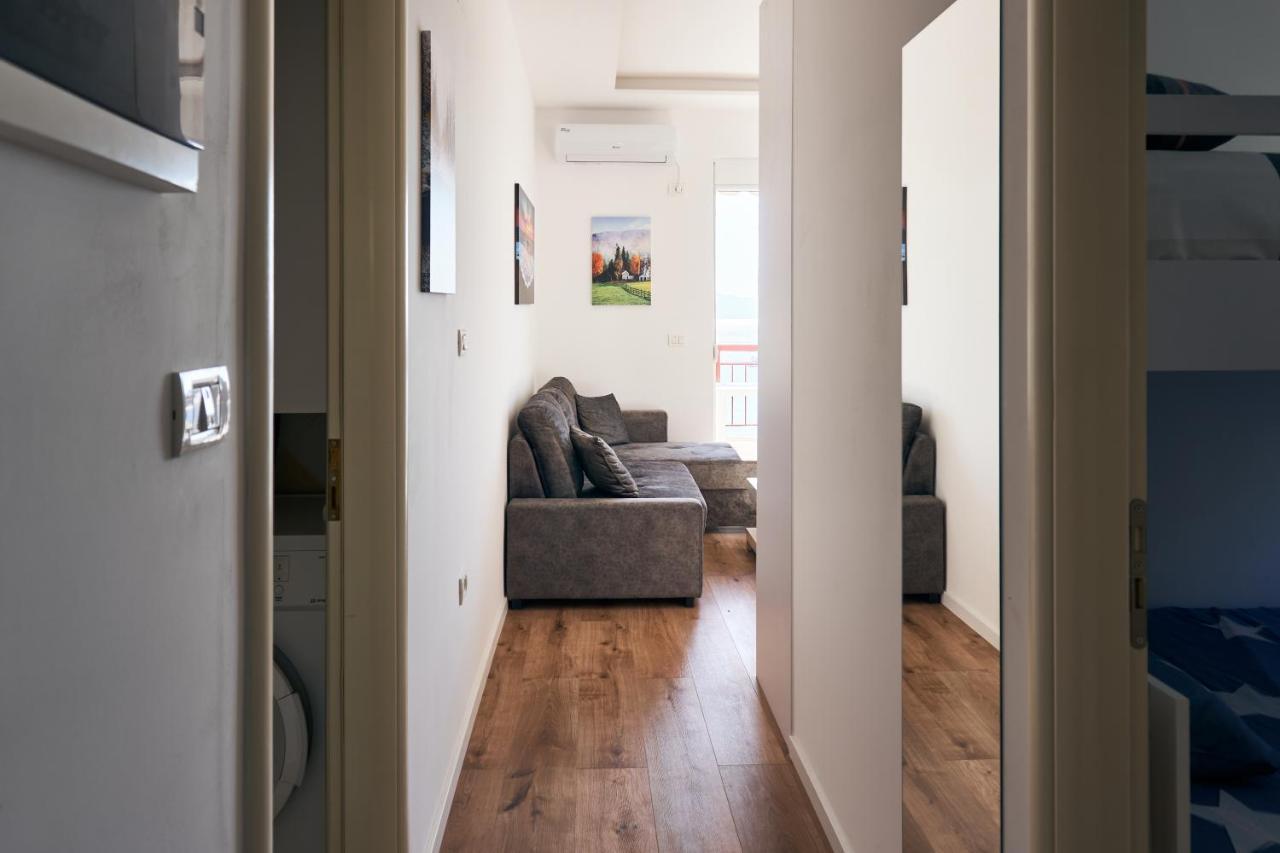 Central Beach Apartment Sarandë Buitenkant foto